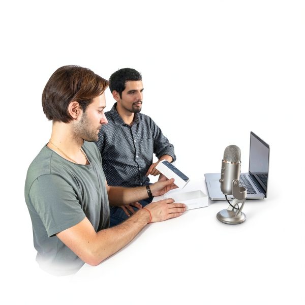 Blue Yeti USB Microphone Studio Recording Streaming-2