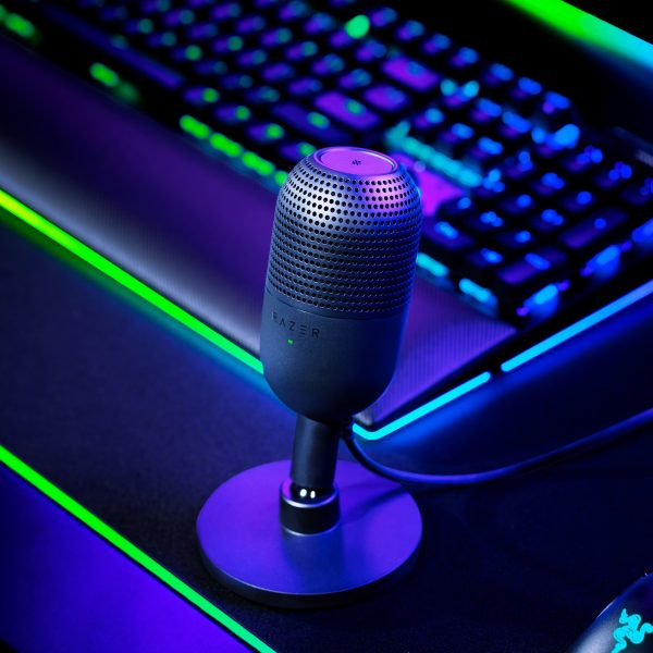 Razer Seiren V3 Mini USB Condenser Mic for Gaming Streaming-15