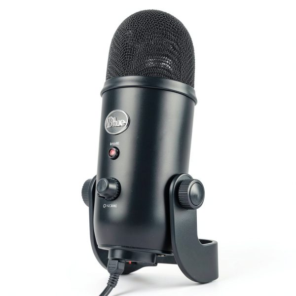 Blue Yeti USB Microphone Broadcast Quality Streaming Gaming-1